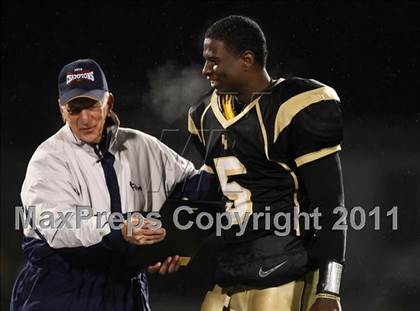 Thumbnail 2 in Irondequoit vs. Rush-Henrietta (Section 5 Class AA State Qualifier) photogallery.