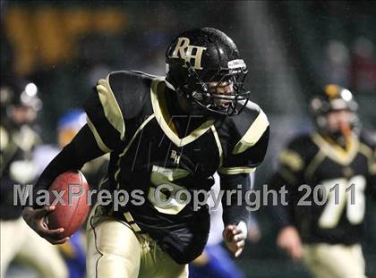 Thumbnail 2 in Irondequoit vs. Rush-Henrietta (Section 5 Class AA State Qualifier) photogallery.