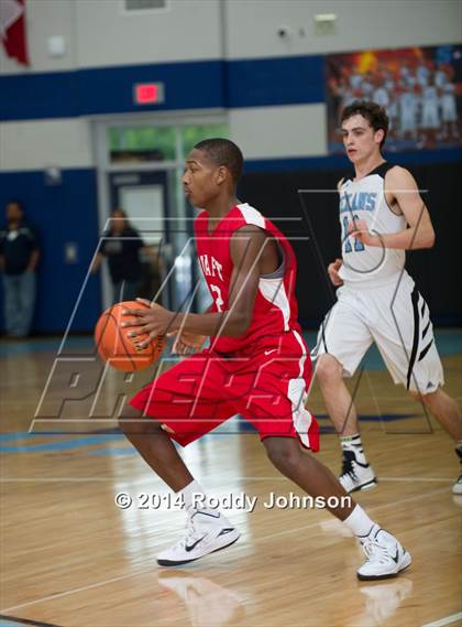 Thumbnail 3 in Sam Rayburn vs. Taft San Antonio (McDonald's Texas Invitational) photogallery.