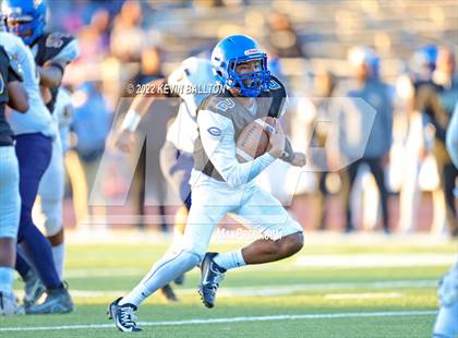 Thumbnail 1 in Crenshaw vs. Wilson (CIF LAC D3 Final) photogallery.