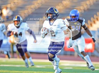 Thumbnail 3 in Crenshaw vs. Wilson (CIF LAC D3 Final) photogallery.