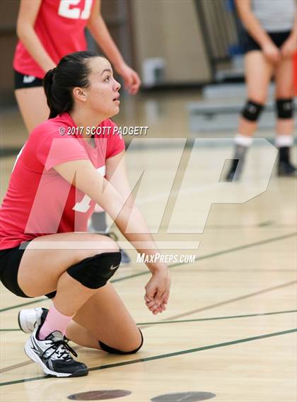Thumbnail 3 in Great Oak @ Murrieta Mesa photogallery.
