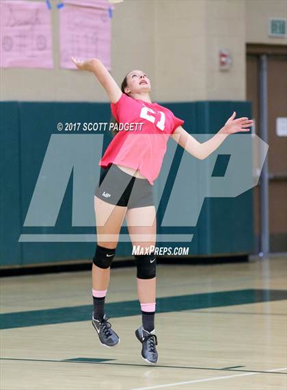 Thumbnail 2 in Great Oak @ Murrieta Mesa photogallery.