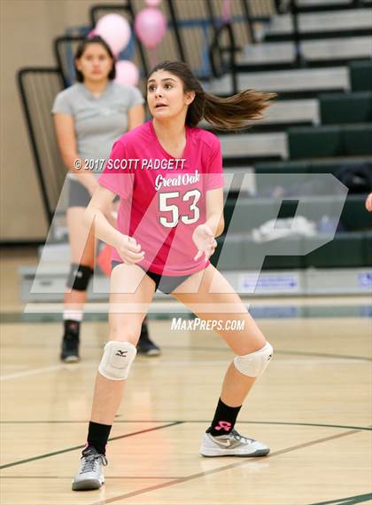 Thumbnail 1 in Great Oak @ Murrieta Mesa photogallery.