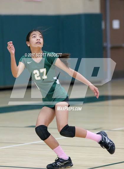 Thumbnail 3 in Great Oak @ Murrieta Mesa photogallery.