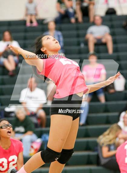 Thumbnail 1 in Great Oak @ Murrieta Mesa photogallery.