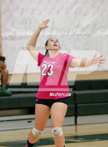 Thumbnail 1 in Great Oak @ Murrieta Mesa photogallery.