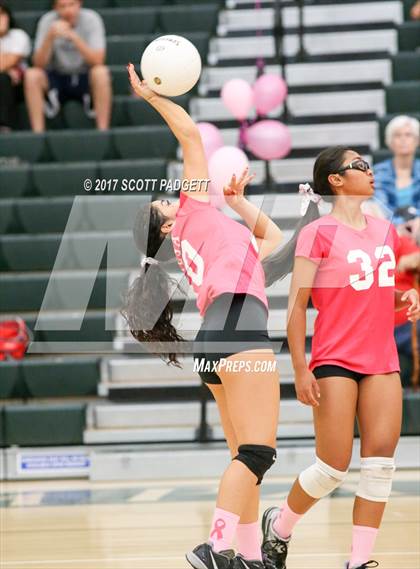 Thumbnail 3 in Great Oak @ Murrieta Mesa photogallery.