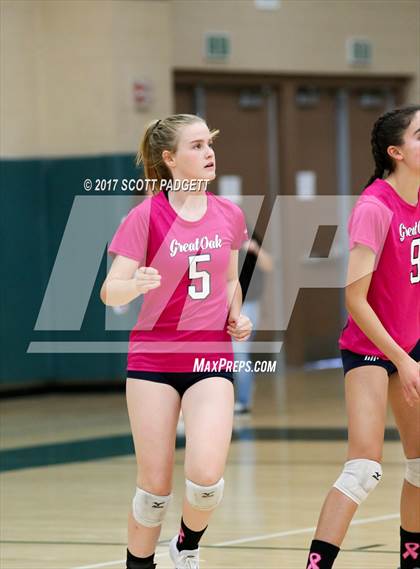 Thumbnail 1 in Great Oak @ Murrieta Mesa photogallery.
