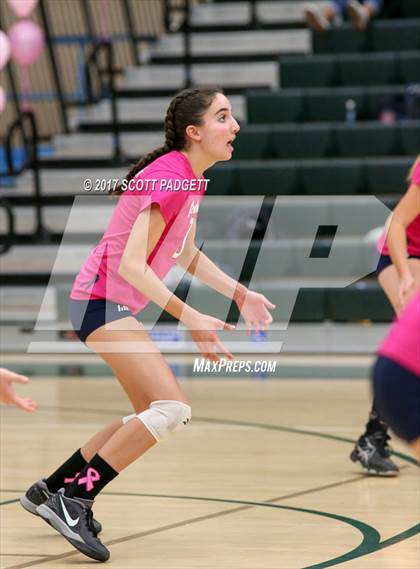 Thumbnail 2 in Great Oak @ Murrieta Mesa photogallery.