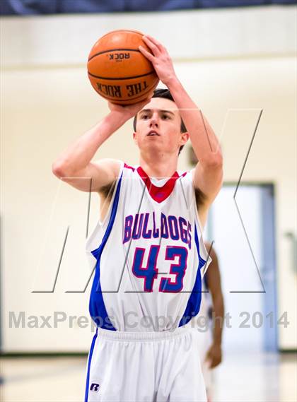Thumbnail 2 in Del Oro vs Folsom (Trojan Toss Up) photogallery.