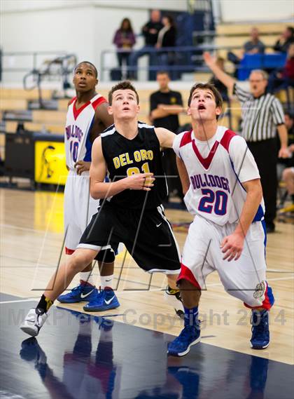 Thumbnail 2 in Del Oro vs Folsom (Trojan Toss Up) photogallery.
