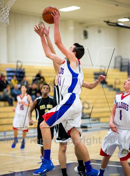 Thumbnail 1 in Del Oro vs Folsom (Trojan Toss Up) photogallery.