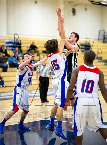 Thumbnail 1 in Del Oro vs Folsom (Trojan Toss Up) photogallery.