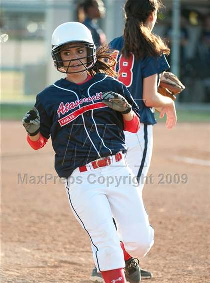 Thumbnail 2 in Atascocita vs Lamar (UIL Region III 5A Playoffs) photogallery.