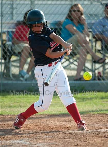 Thumbnail 2 in Atascocita vs Lamar (UIL Region III 5A Playoffs) photogallery.