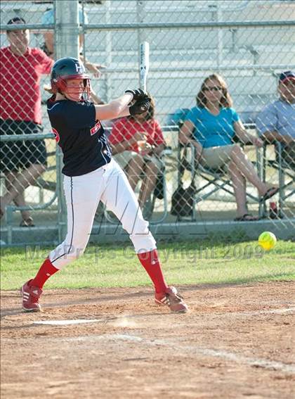 Thumbnail 2 in Atascocita vs Lamar (UIL Region III 5A Playoffs) photogallery.