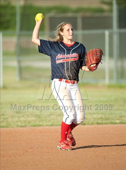 Thumbnail 3 in Atascocita vs Lamar (UIL Region III 5A Playoffs) photogallery.