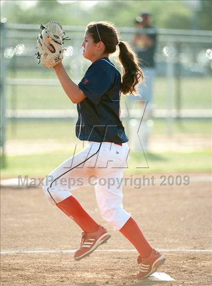 Thumbnail 2 in Atascocita vs Lamar (UIL Region III 5A Playoffs) photogallery.