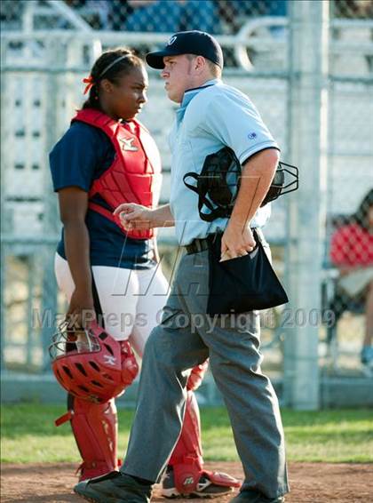 Thumbnail 1 in Atascocita vs Lamar (UIL Region III 5A Playoffs) photogallery.