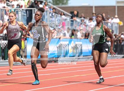 Thumbnail 3 in NYSPHSAA Outdoor Track & Field Championships (100 Meter Dash) photogallery.