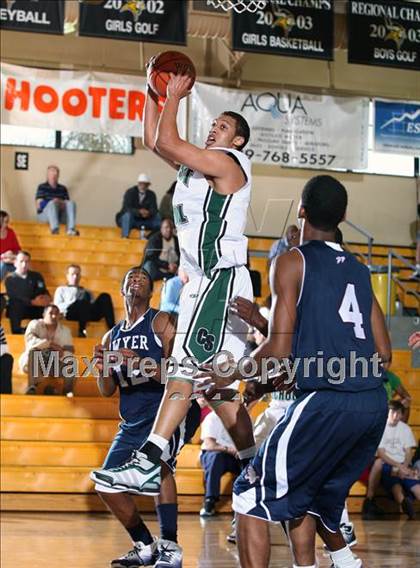 Thumbnail 3 in Christ School vs. Dwyer (City of Palms Classic) photogallery.