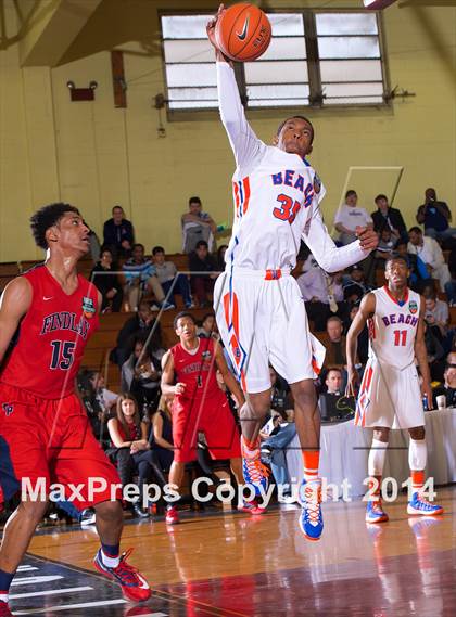 Thumbnail 3 in Rainier Beach vs. Findlay Prep (Dick's Sporting Goods National Tournament) photogallery.