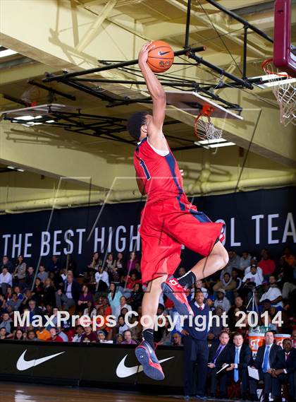 Thumbnail 1 in Rainier Beach vs. Findlay Prep (Dick's Sporting Goods National Tournament) photogallery.