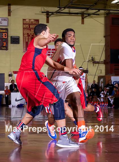 Thumbnail 1 in Rainier Beach vs. Findlay Prep (Dick's Sporting Goods National Tournament) photogallery.