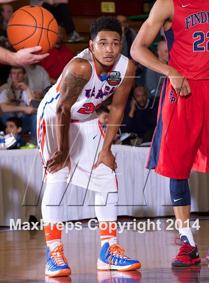 Thumbnail 2 in Rainier Beach vs. Findlay Prep (Dick's Sporting Goods National Tournament) photogallery.