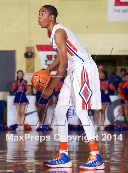 Thumbnail 1 in Rainier Beach vs. Findlay Prep (Dick's Sporting Goods National Tournament) photogallery.