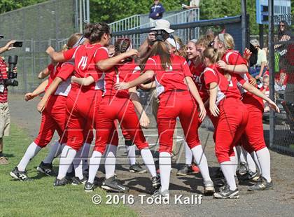 Thumbnail 2 in Norwich Free Academy vs. Cheshire (CIAC Class LL Semifinal) photogallery.