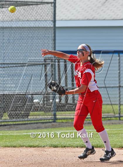 Thumbnail 1 in Norwich Free Academy vs. Cheshire (CIAC Class LL Semifinal) photogallery.