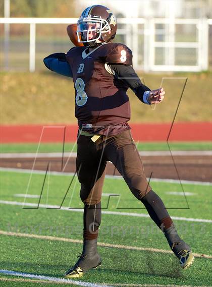 Thumbnail 2 in Pleasant Grove vs Davis (UHSAA 5A Regional Playoff) photogallery.