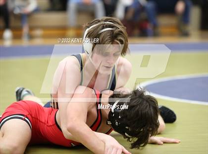 Thumbnail 3 in Romeo vs. Dakota vs. Anchor Bay vs. Stoney Creek (MHSAA Regional) photogallery.