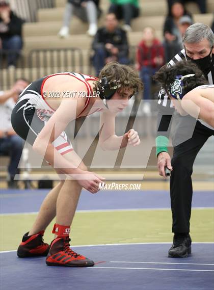 Thumbnail 2 in Romeo vs. Dakota vs. Anchor Bay vs. Stoney Creek (MHSAA Regional) photogallery.
