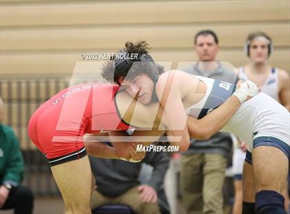 Thumbnail 3 in Romeo vs. Dakota vs. Anchor Bay vs. Stoney Creek (MHSAA Regional) photogallery.