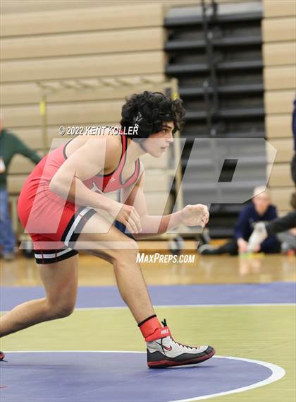 Thumbnail 3 in Romeo vs. Dakota vs. Anchor Bay vs. Stoney Creek (MHSAA Regional) photogallery.