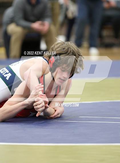 Thumbnail 2 in Romeo vs. Dakota vs. Anchor Bay vs. Stoney Creek (MHSAA Regional) photogallery.