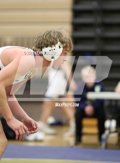 Thumbnail 2 in Romeo vs. Dakota vs. Anchor Bay vs. Stoney Creek (MHSAA Regional) photogallery.