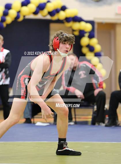 Thumbnail 1 in Romeo vs. Dakota vs. Anchor Bay vs. Stoney Creek (MHSAA Regional) photogallery.