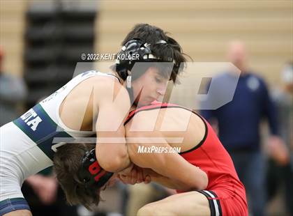 Thumbnail 3 in Romeo vs. Dakota vs. Anchor Bay vs. Stoney Creek (MHSAA Regional) photogallery.