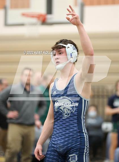 Thumbnail 3 in Romeo vs. Dakota vs. Anchor Bay vs. Stoney Creek (MHSAA Regional) photogallery.
