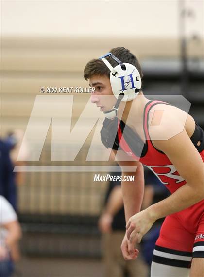 Thumbnail 3 in Romeo vs. Dakota vs. Anchor Bay vs. Stoney Creek (MHSAA Regional) photogallery.