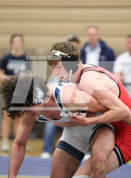 Thumbnail 1 in Romeo vs. Dakota vs. Anchor Bay vs. Stoney Creek (MHSAA Regional) photogallery.