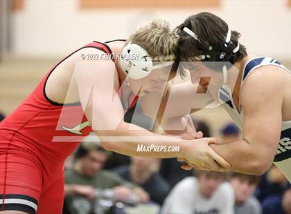 Thumbnail 3 in Romeo vs. Dakota vs. Anchor Bay vs. Stoney Creek (MHSAA Regional) photogallery.