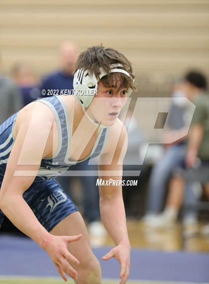 Thumbnail 1 in Romeo vs. Dakota vs. Anchor Bay vs. Stoney Creek (MHSAA Regional) photogallery.