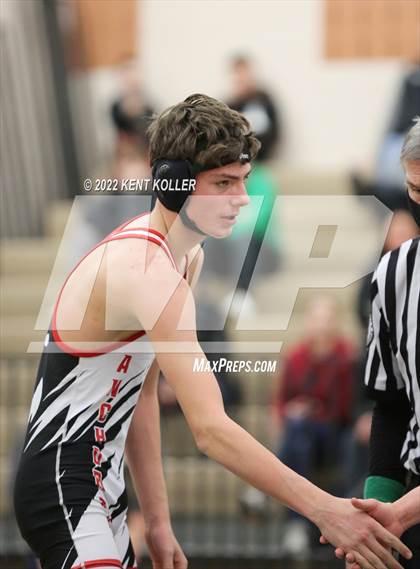 Thumbnail 3 in Romeo vs. Dakota vs. Anchor Bay vs. Stoney Creek (MHSAA Regional) photogallery.