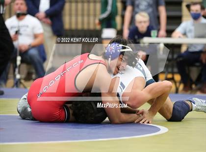 Thumbnail 3 in Romeo vs. Dakota vs. Anchor Bay vs. Stoney Creek (MHSAA Regional) photogallery.