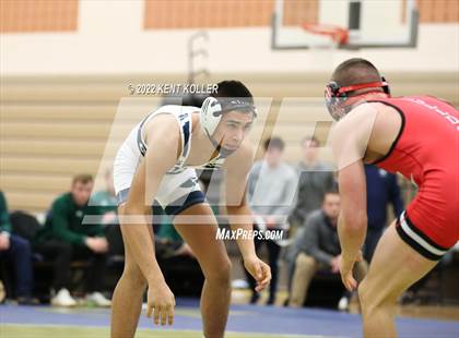Thumbnail 3 in Romeo vs. Dakota vs. Anchor Bay vs. Stoney Creek (MHSAA Regional) photogallery.